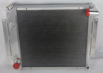 3Core Performance RADIATOR+16&#034; Fan for 71-80 International Harvester Scout II V8
