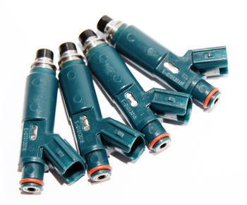 1set (4)Fuel Injectors for 98-99 Chevrolet Prizm /98-99 Toyota Corolla 1.8L I4